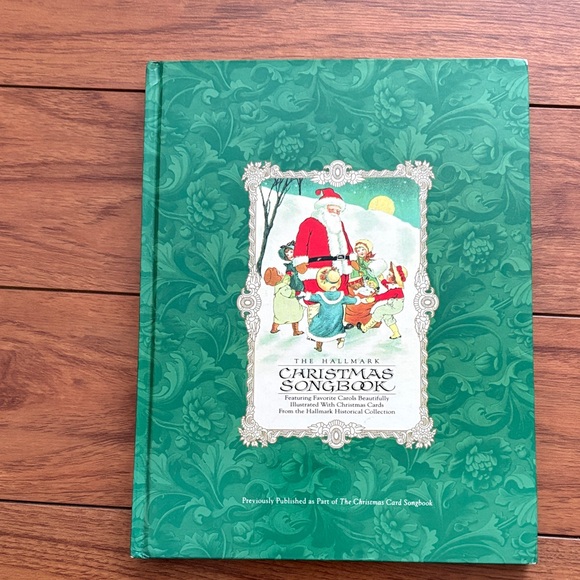 Hallmark Other - Hallmark Green Holiday Songbook